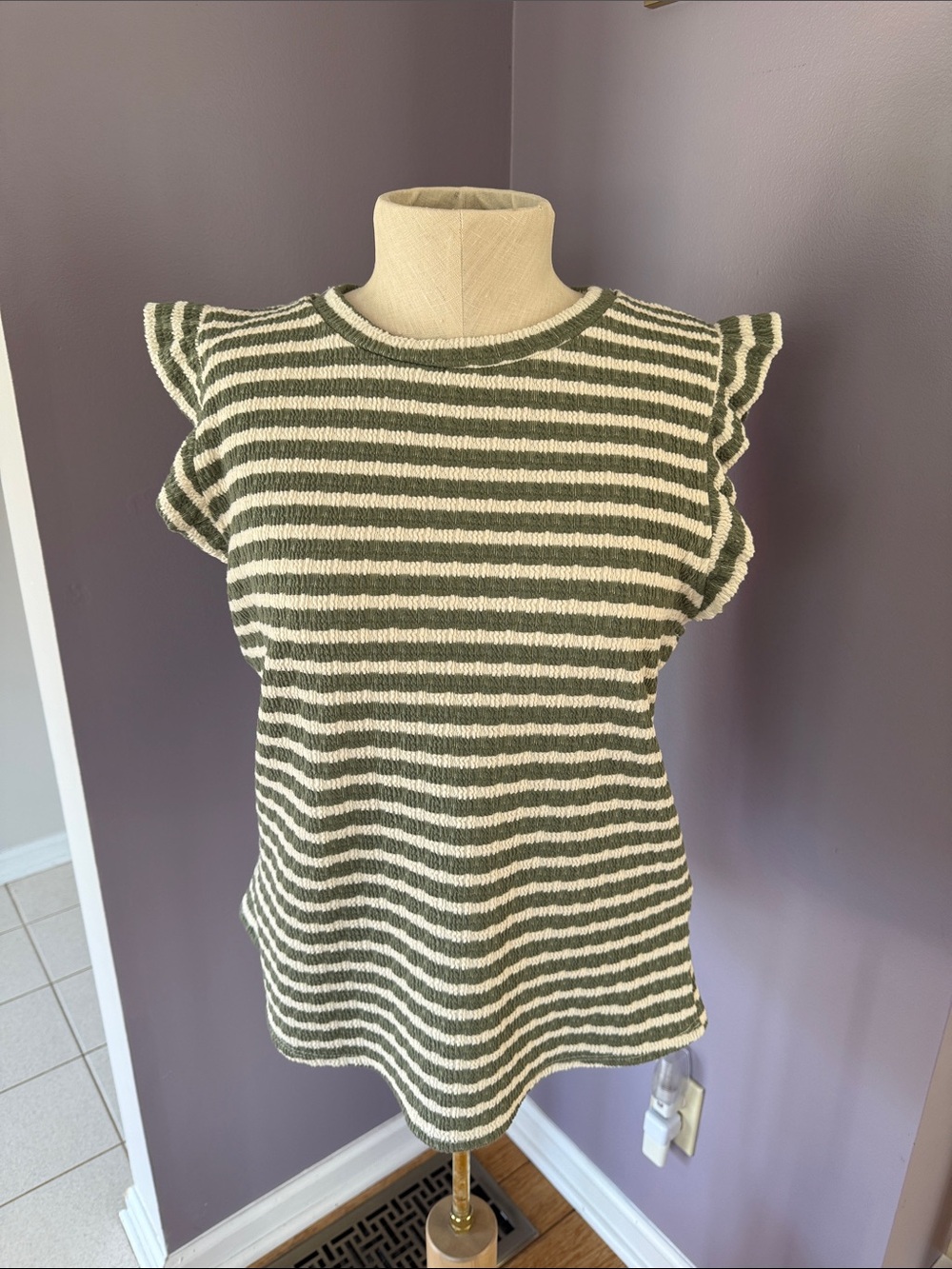 NWT Striped Ruffle Sleeve Knit Top - Olive & Cream